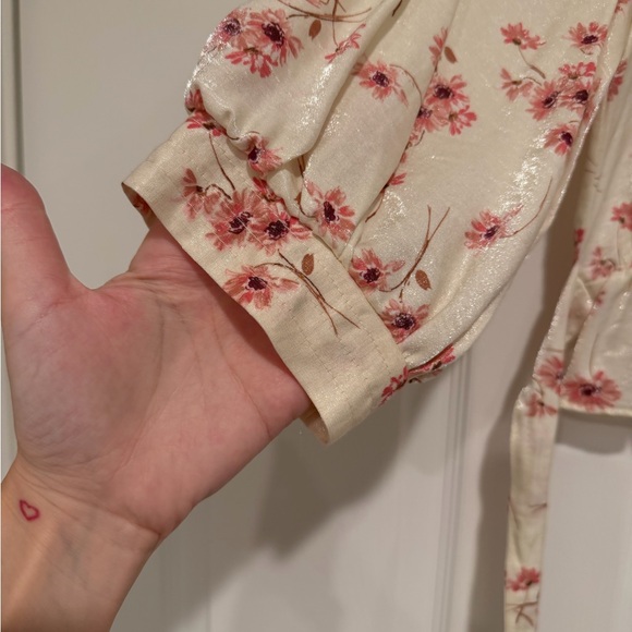 Zara Cream and Red Floral Blouse - Picture 2 of 6